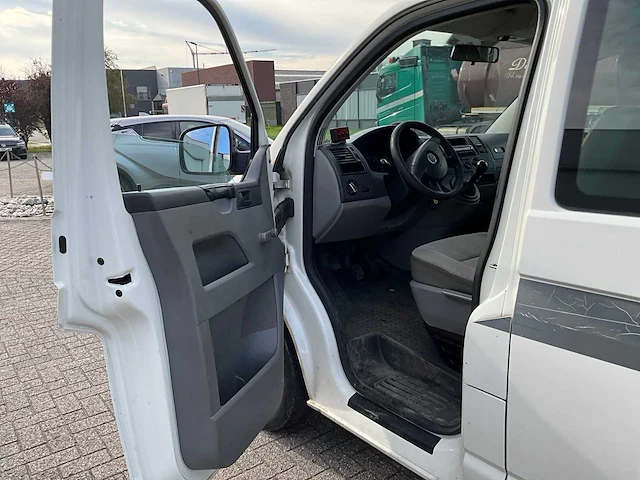 2007 volkswagen transporter - 6 zitplaatsen - bedrijfswagen - afbeelding 2 van  28