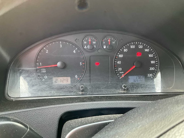 2007 volkswagen transporter - 6 zitplaatsen - bedrijfswagen - afbeelding 6 van  28