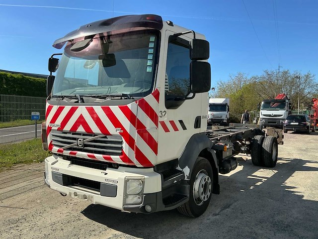 2007 volvo fl l 42 12n2 5.0 vrachtwagen - afbeelding 1 van  10