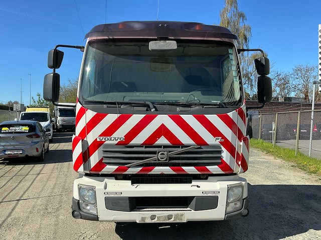 2007 volvo fl l 42 12n2 5.0 vrachtwagen - afbeelding 4 van  10