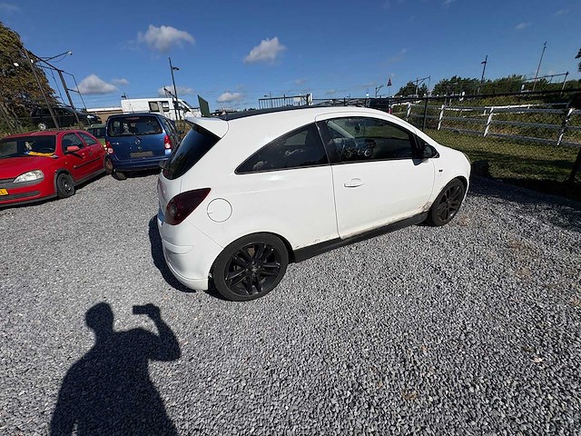 2008 - opel - corsa - 1.4-16v edition - car - afbeelding 13 van  18
