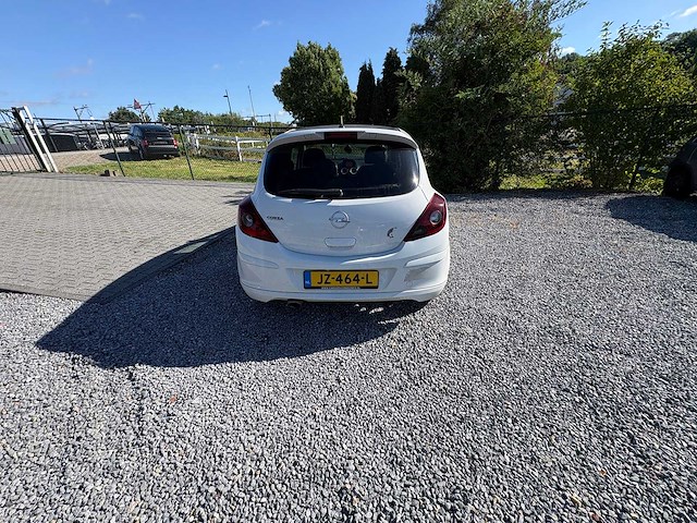 2008 - opel - corsa - 1.4-16v edition - car - afbeelding 15 van  18