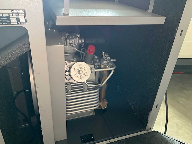 2008 bauer mv120-4-3 - compressor voor ademlucht - afbeelding 2 van  11