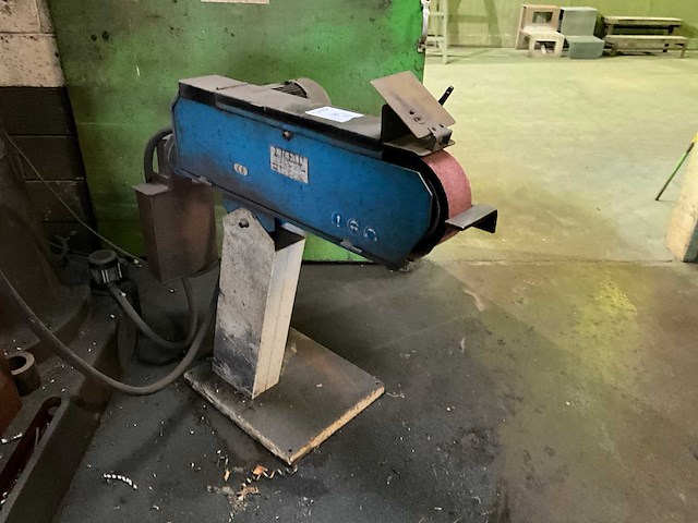 2008 belt grinder bandschuurmachine - afbeelding 2 van  7