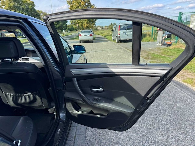 2008 bmw 520d - afbeelding 16 van  38