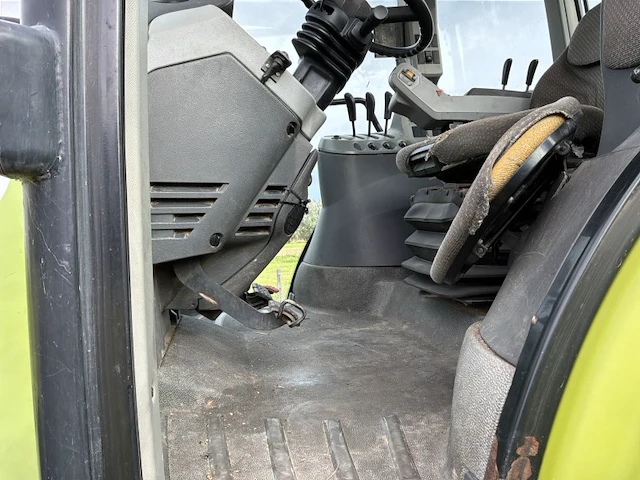 2008 claas arion 640 cis vierwielaangedreven tractor - afbeelding 19 van  50
