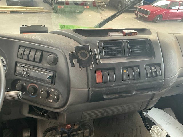 2008 daf da-lf55 vrachtwagen - afbeelding 17 van  34