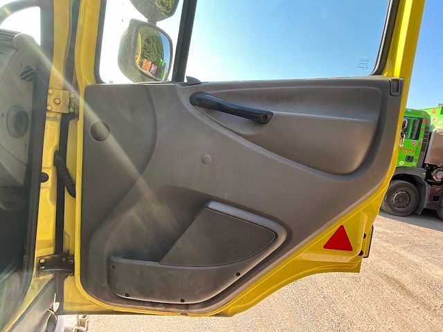 2008 daf kolkenzuiger fa cf75 daf - afbeelding 9 van  68