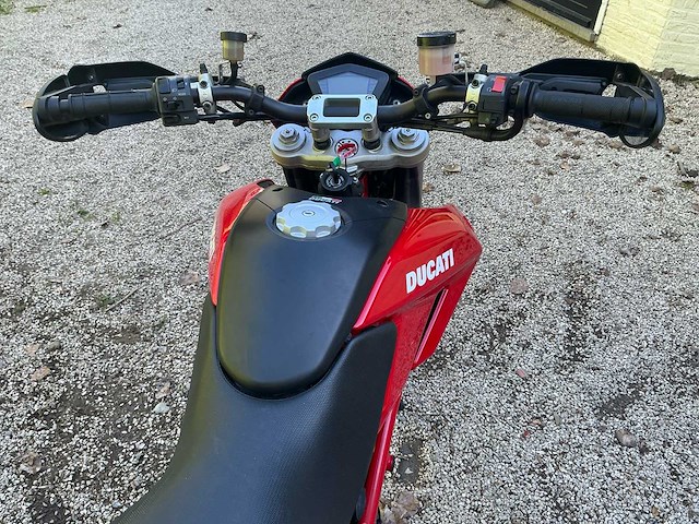 2008 ducati hypermotard 1100 b1 - afbeelding 11 van  24