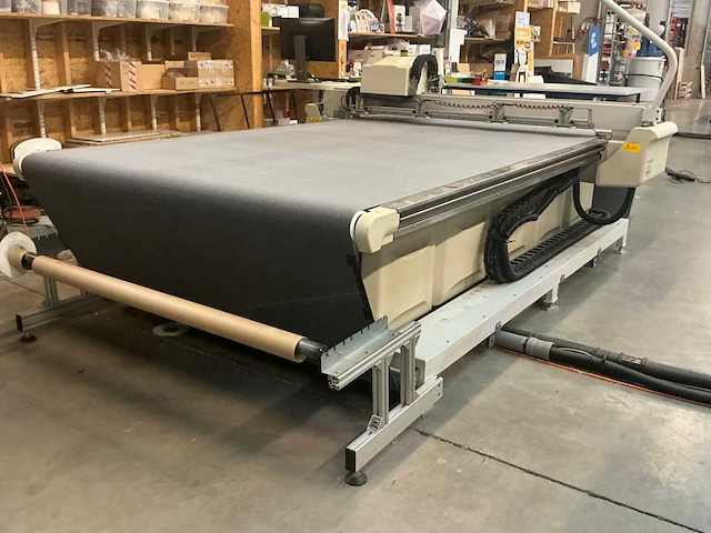 2008 esko-graphics kongsberg i-xl24 snij-/freesmachine - afbeelding 6 van  12
