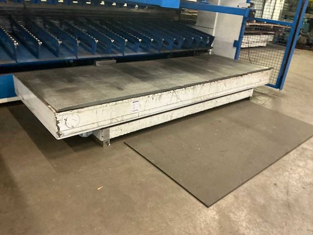 2008 farina cfo410 cnc guillotineschaar - afbeelding 7 van  18