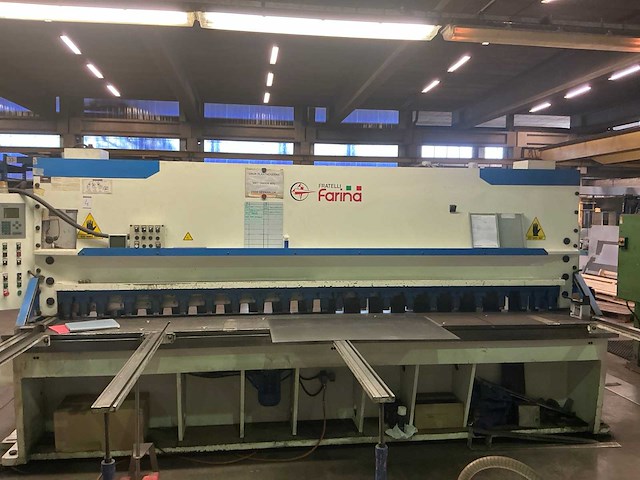 2008 farina cfo410 cnc guillotineschaar - afbeelding 12 van  18
