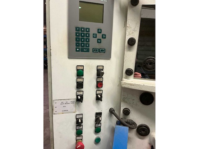 2008 farina cfo410 cnc guillotineschaar - afbeelding 18 van  18