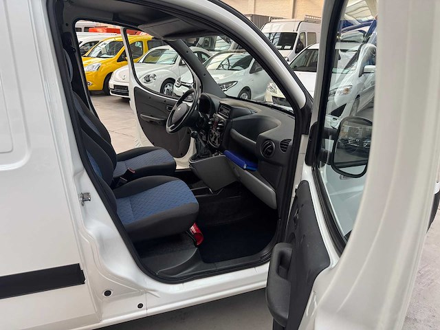 2008 fiat doblo cargo 1ste eigenaar - afbeelding 15 van  23