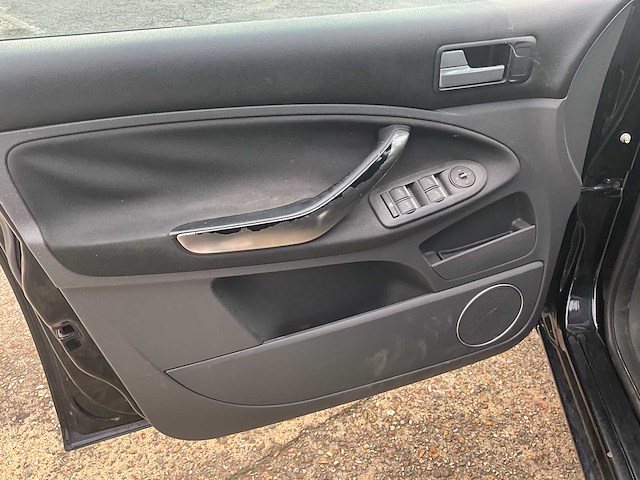 2008 ford c-max . - afbeelding 36 van  47