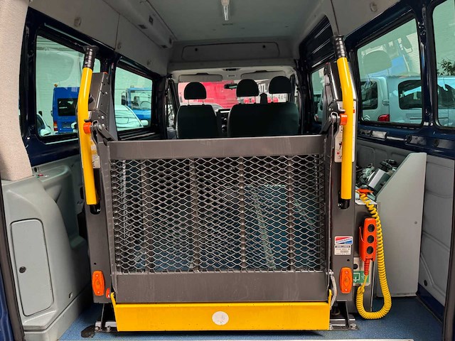 2008 ford transit - rolstoellift - professioneel aangepast mindervalidevervoer - afbeelding 14 van  19