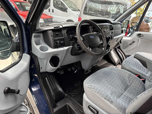 2008 ford transit - rolstoellift - professioneel aangepast mindervalidevervoer - afbeelding 15 van  19