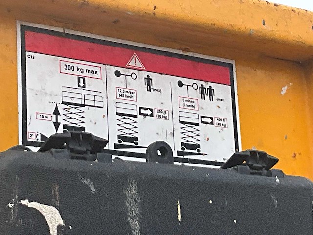 2008 haulotte compact 12 - afbeelding 2 van  16