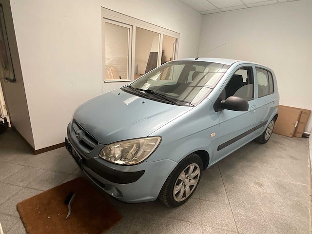 2008 hyundai getz - personenauto - afbeelding 1 van  23