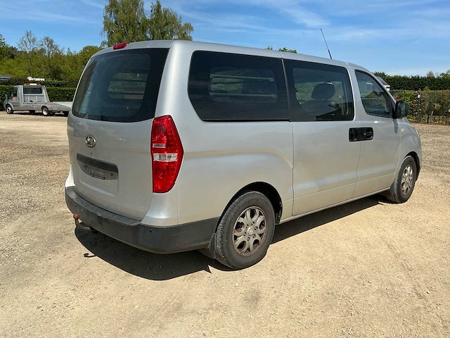 2008 hyundai h1 lichte vracht bedrijfswagen - afbeelding 17 van  21