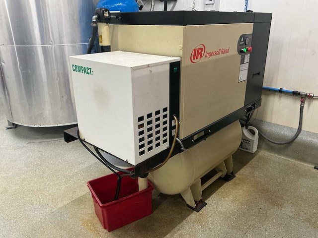 2008 ingersoll rand schroefcompressor - afbeelding 1 van  7