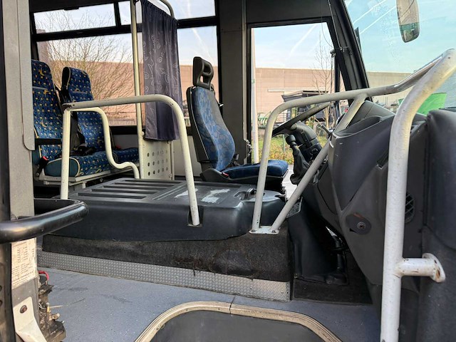 2008 irisbus tema bus - afbeelding 13 van  37