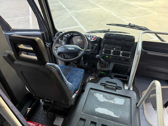 2008 irisbus tema bus - afbeelding 2 van  37