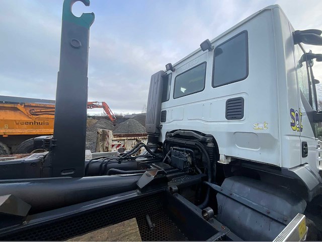 2008 iveco trakker 410 truck - afbeelding 13 van  24