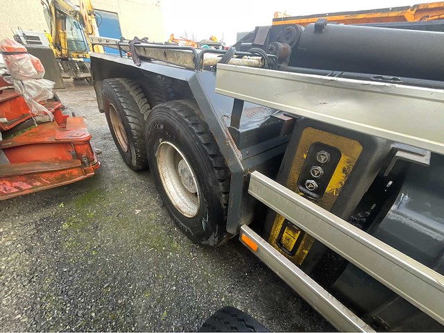 2008 iveco trakker 410 truck - afbeelding 17 van  24