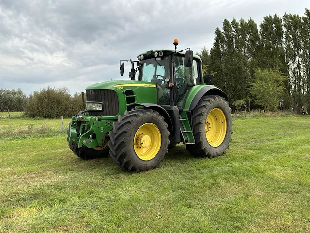 2008 john deere 7530 premium vierwielaangedreven tractor - afbeelding 1 van  50