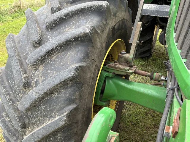 2008 john deere 7530 premium vierwielaangedreven tractor - afbeelding 26 van  50