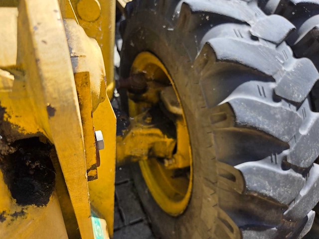 2008 komatsu pw110r-1 - mobiele wielgraafmachine - afbeelding 9 van  32