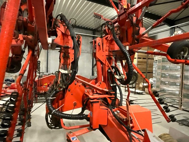 2008 kuhn ga8521 grasoogstmachine - afbeelding 13 van  19