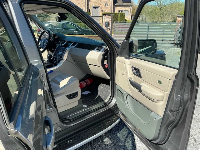 2008 landrover range sport lichte vracht personenauto - afbeelding 18 van  43