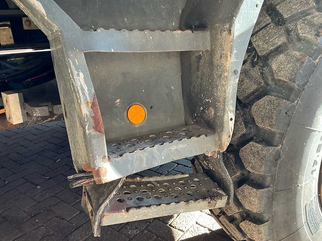 2008 liebherr l524 bulldozer - afbeelding 15 van  22