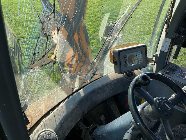 2008 liebherr l524 bulldozer - afbeelding 19 van  22