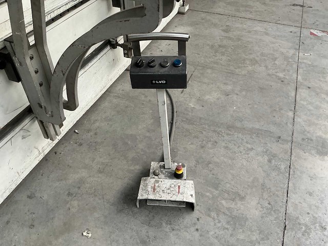 2008 lvd ppeb135/42 cnc plooimachine - afbeelding 9 van  10