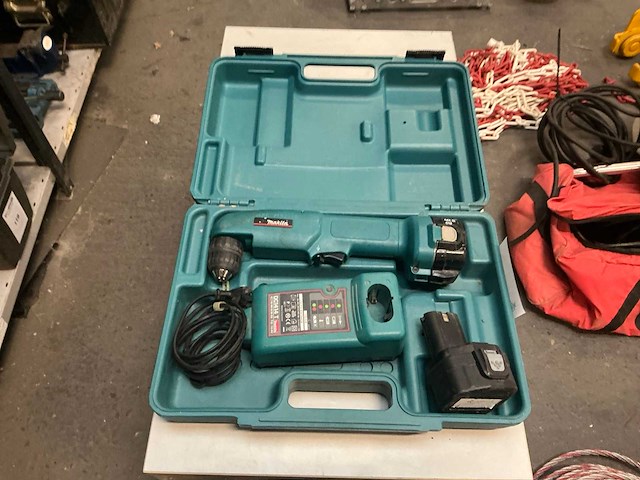2008 makita da312d haakse schroefboormachine - afbeelding 1 van  8