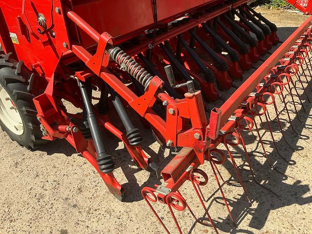 2008 maschio - gaspardo nina 300 25 rows zaaimachine - afbeelding 3 van  6
