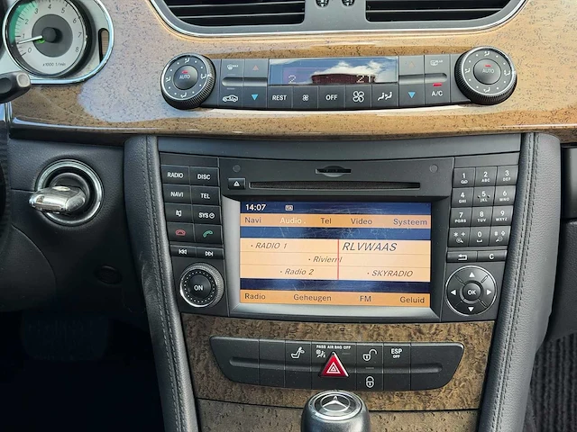 2008 mercedes-benz cls 350 cgi - afbeelding 16 van  45