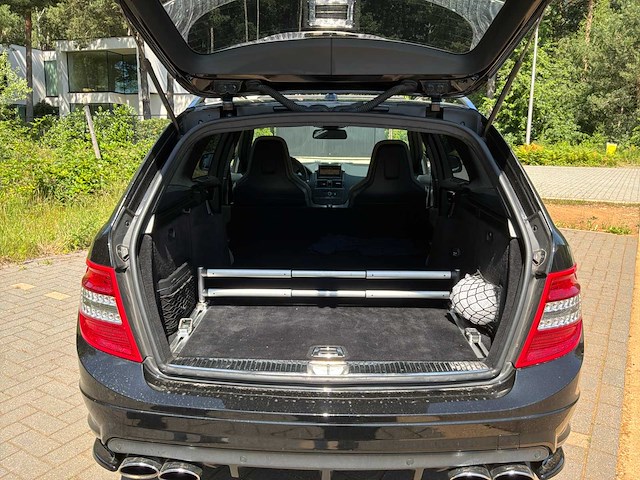 2008 mercedes c63 204 k personenauto - afbeelding 17 van  42