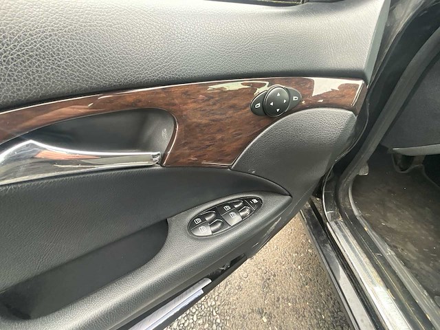 2008 mercedes e200cdi - afbeelding 11 van  28