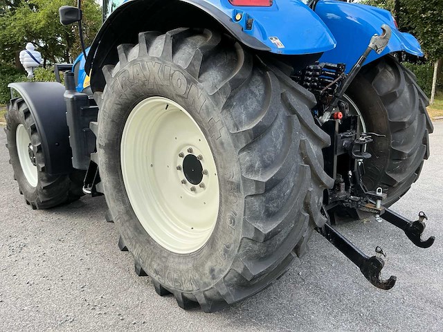 2008 new holland t6050 vierwielaangedreven landbouwtractor - afbeelding 14 van  37