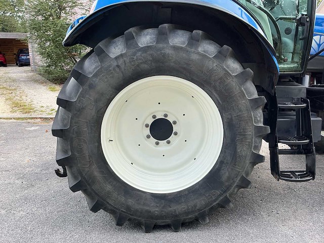 2008 new holland t6050 vierwielaangedreven landbouwtractor - afbeelding 15 van  37