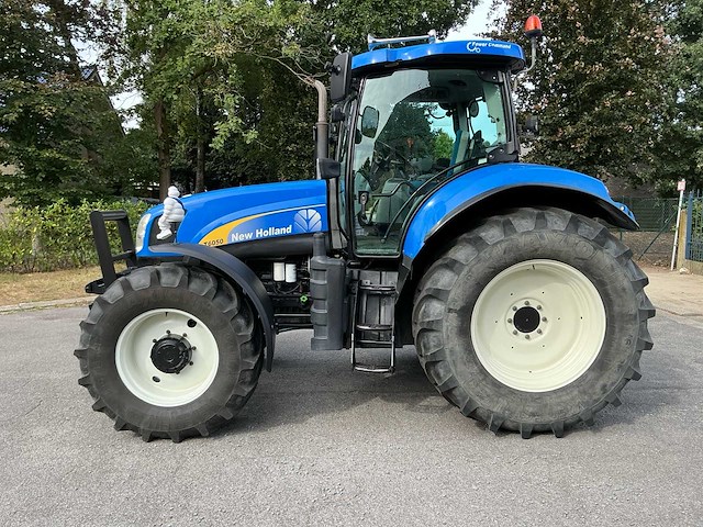 2008 new holland t6050 vierwielaangedreven landbouwtractor - afbeelding 12 van  37