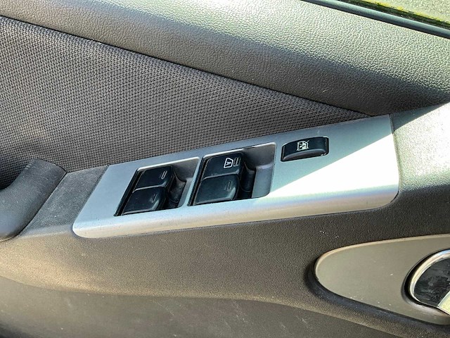 2008 nissan pathfinder lichte vrachtwagen - afbeelding 31 van  38