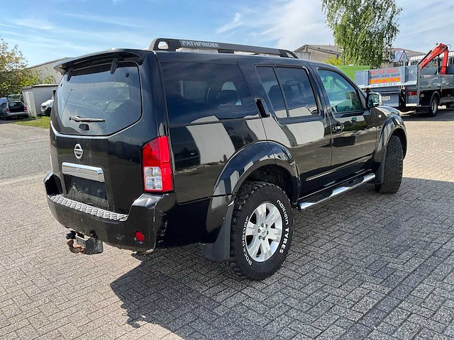 2008 nissan pathfinder lichte vrachtwagen - afbeelding 36 van  40