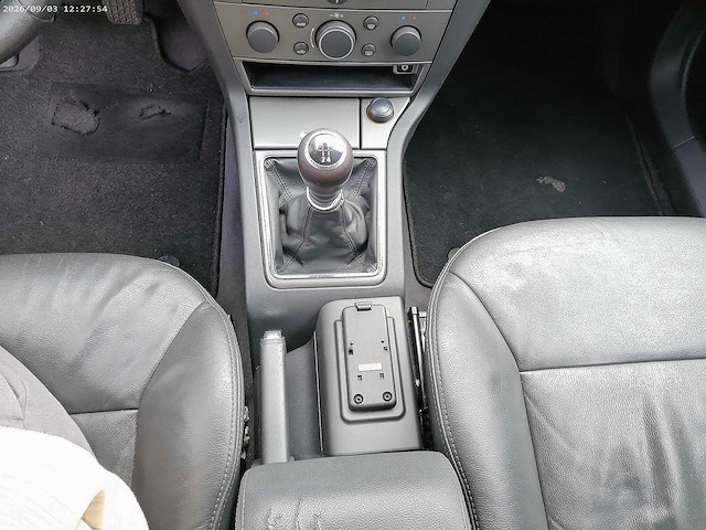 2008 opel vectra - personenauto - afbeelding 19 van  41