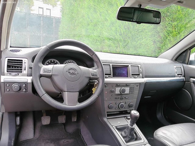 2008 opel vectra - personenauto - afbeelding 9 van  41