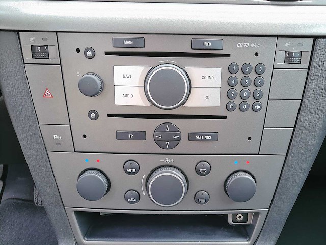 2008 opel vectra - personenauto - afbeelding 17 van  41